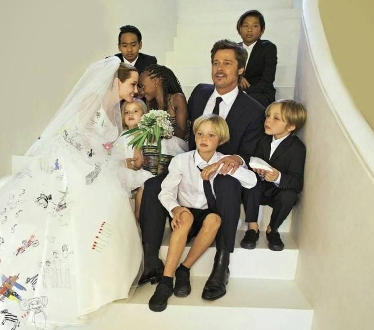 Brad Pitt, Angelina Jolie Family