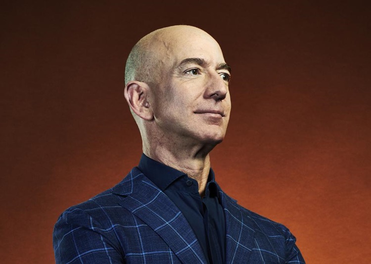 Jeff Bezos Regains Spot as the Richest Billionaire w/ this Amount of Wealth