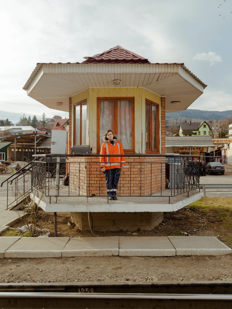 ukrainian railroad ladies