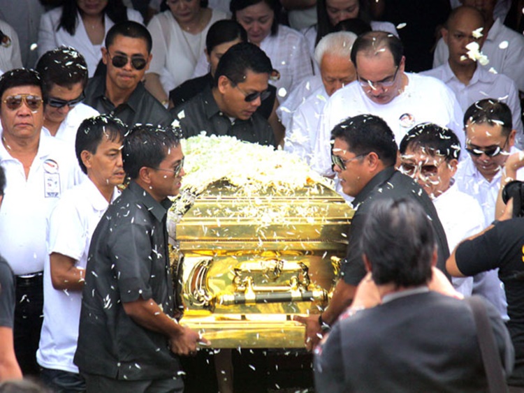 Dolphy Burial