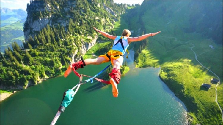 Bungee Jumping