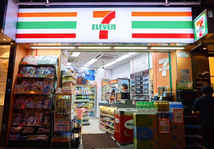 7 eleven tees