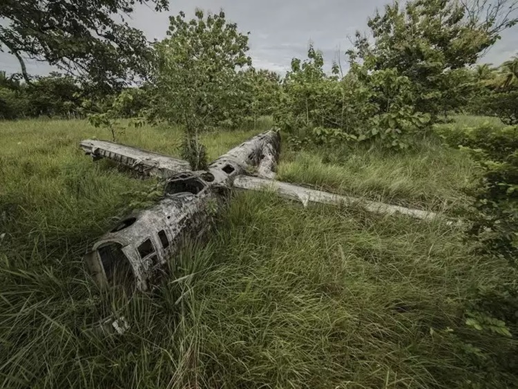 Abandoned Airplanes