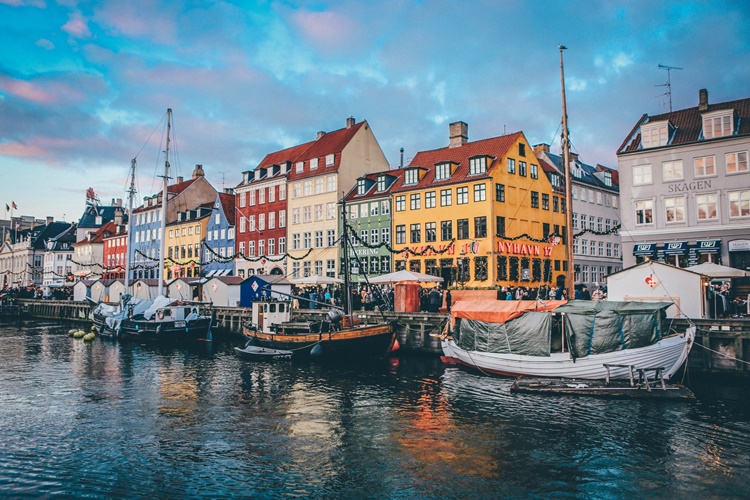 Denmark - Countries with the Fastest Internet Connection