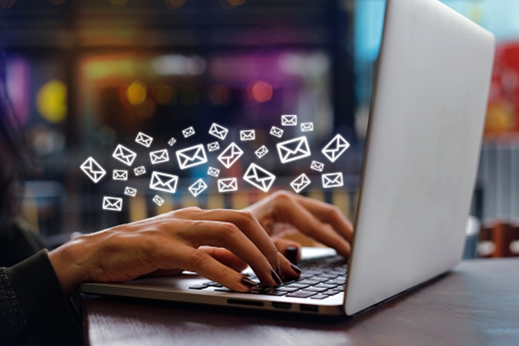 E-mail