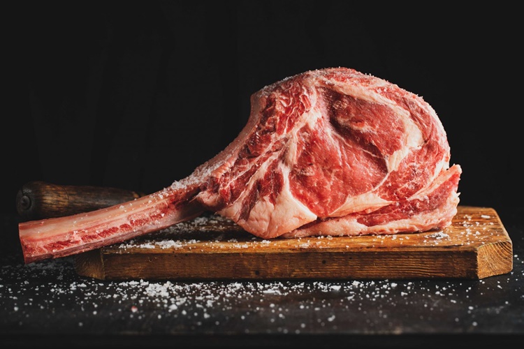 Tomahawk Steak