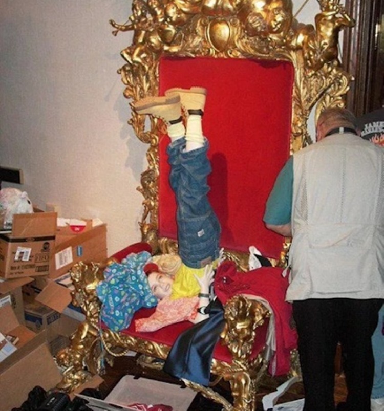 Unusual Things in Michael Jackson's Home