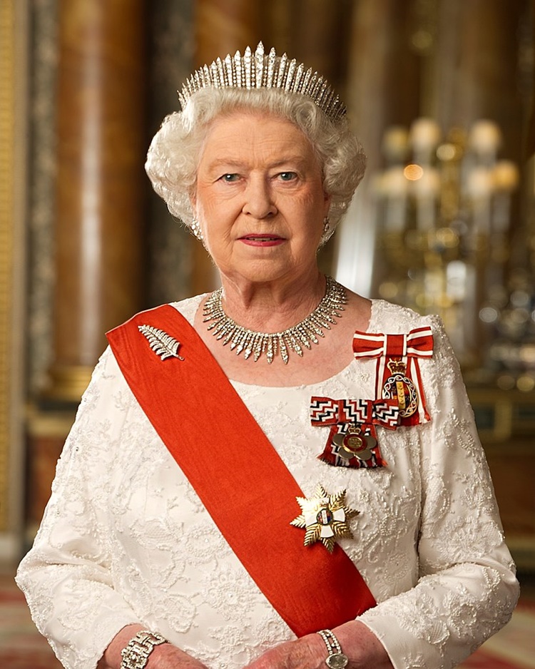 Queen Elizabeth Last Name