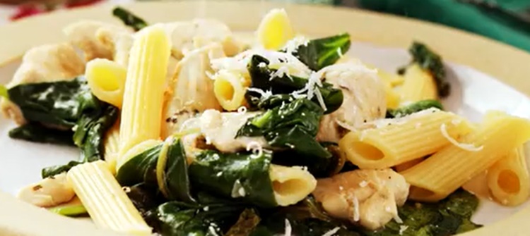 Chicken & Spinach Skillet Pasta with Lemon and Parmessan