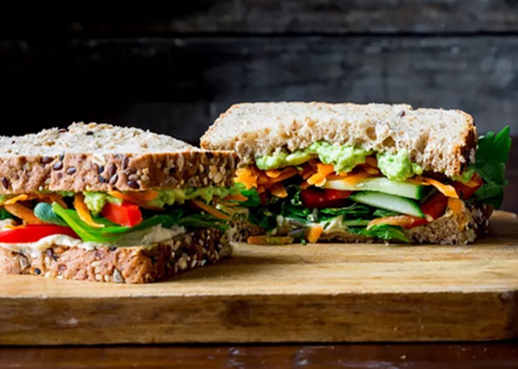 Veggie & Hummus Sandwich - Diabetic Diet