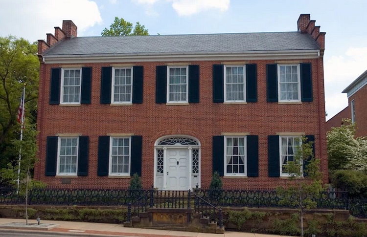 Unique Houses